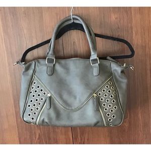 🌈3/25$ Coco Carmen Gray Gromet Shoulder Bag